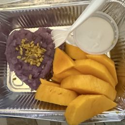 Mango sticky rice