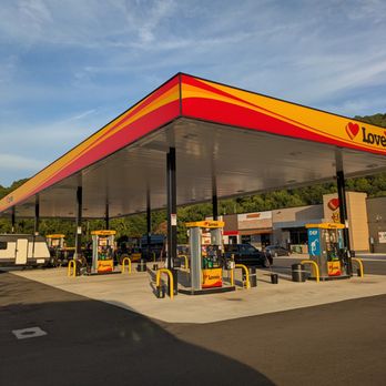 Love's Travel Stop - Love's Travel Stop, Elliston - Gas Stations Near Me - Elliston, Virginia Love's Travel Stop - Love's Travel Stop, Elliston - Gas Stations Near Me - Elliston, Virginia