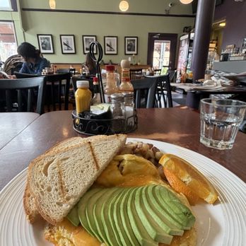Morning Due Cafe - Avocado, Bacon and Cheddar Cheese Omelette - Coffee & Tea Near Me - San Francisco, California Morning Due Cafe - Avocado, Bacon and Cheddar Cheese Omelette - Coffee & Tea Near Me - San Francisco, California