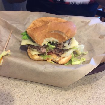Boulder Pit Stop - Double dam with avocado - American Near Me - Boulder City, Nevada Boulder Pit Stop - Double dam with avocado - American Near Me - Boulder City, Nevada
