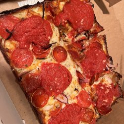 Square MFG - Small pepperoni and onion 12/23