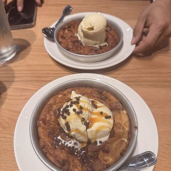 BJ's Restaurant & Brewhouse - Pizza Near Me - Newark, California