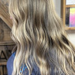 Candice and the Hair - Partial touch-up on tease lights