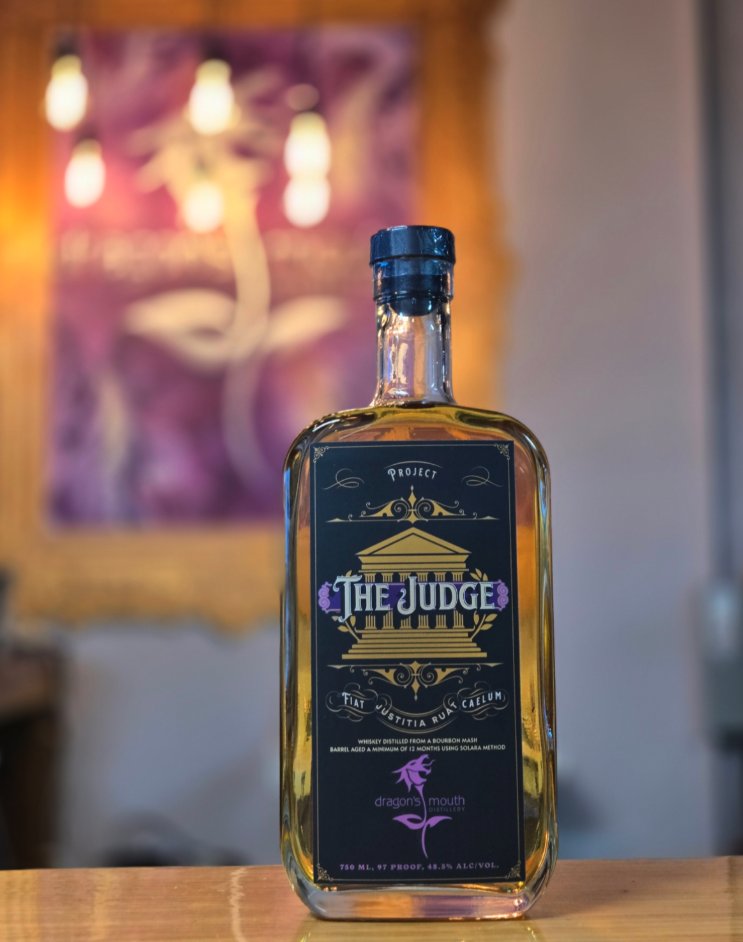 Dragon's Mouth Distillery Logo