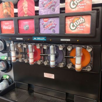 Circle k - They have the Peach Fuzz Crush flavour! It tastes like peach gummies. - Convenience Stores Near Me - Ottawa, Ontario