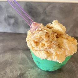 Sergio's Empanadas - Banana dulce de leche