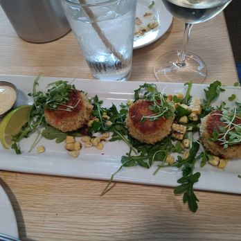 Lure Fish House - Seafood Near Me - Porter Ranch, California