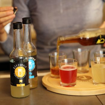 Café Bärbucha - Kombucha Flights - Cafes Near Me - Berlin, BE Café Bärbucha - Kombucha Flights - Cafes Near Me - Berlin, BE
