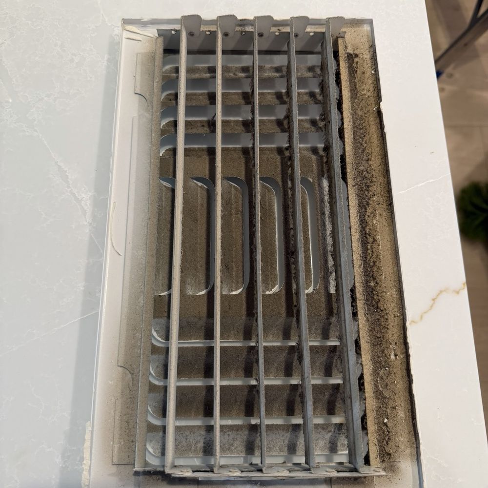 Lucky Vents - Dirty vent cover - Heating & Air Conditioning/HVAC Near Me