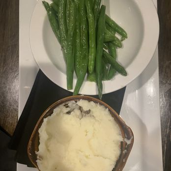 Dillon's Local - Shepherd's pie with a side of green beans--$10 on the kid's menu. What a bargain! - American Near Me - Plymouth, Massachusetts Dillon's Local - Shepherd's pie with a side of green beans--$10 on the kid's menu. What a bargain! - American Near Me - Plymouth, Massachusetts