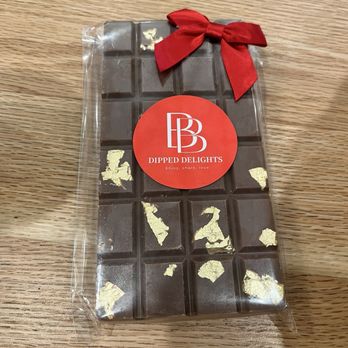 Qamaria Yemeni Coffee - The Dubai chocolate bar they sell from a Northern California-based company - Coffee & Tea Near Me - Folsom, California Qamaria Yemeni Coffee - The Dubai chocolate bar they sell from a Northern California-based company - Coffee & Tea Near Me - Folsom, California