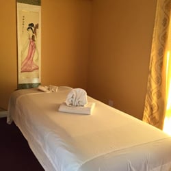 Redlands Massage - Private room for body massage