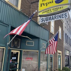 Leone's Market - Store front