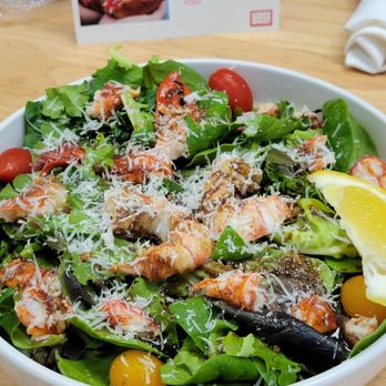Royal Lobster - Lobster salad shared - Seafood Near Me - Honolulu, Hawaii Royal Lobster - Lobster salad shared - Seafood Near Me - Honolulu, Hawaii