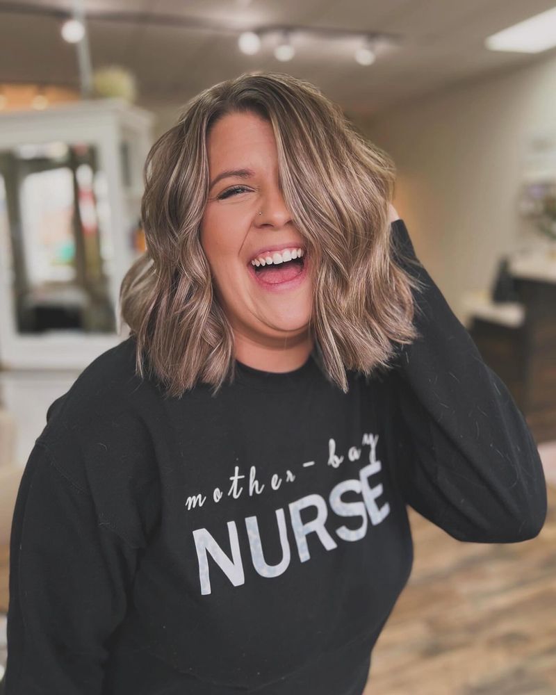 YOUNIQUE HAIR SALON Updated May 2024 17 Photos 407 South Franklin