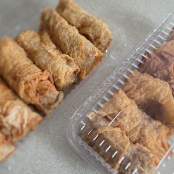 Golden Steamer Restaurant - Tofu skin roll - Dim Sum Near Me - Brooklyn, New York Golden Steamer Restaurant - Tofu skin roll - Dim Sum Near Me - Brooklyn, New York