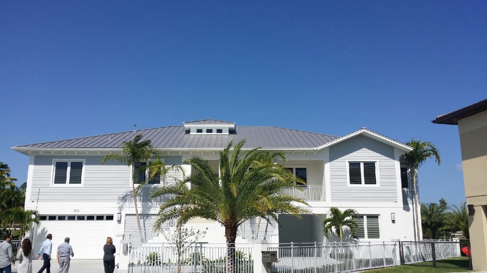 Slide of Estrada Roofing