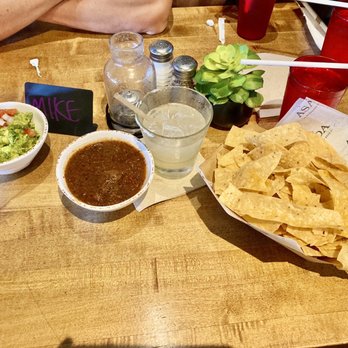 Asada Tacos + Beer - Chips & Warm Salsa Quemada - Mexican Near Me - Laguna Beach, California Asada Tacos + Beer - Chips & Warm Salsa Quemada - Mexican Near Me - Laguna Beach, California