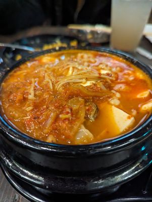 Chingu by null
