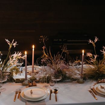 Ondine - Table florals - Floral Designers Near Me Ondine - Table florals - Floral Designers Near Me