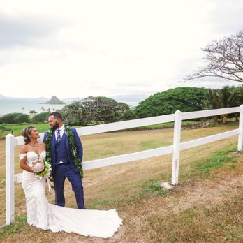 Hawaii Wedding Media - Videographers Near Me - Honolulu, Hawaii