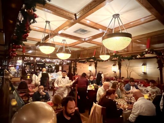 House of Prime Rib by null