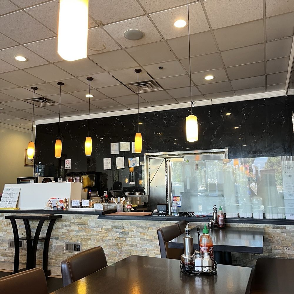 Red Chilli - Interior - Chinese Near Me - Redlands, California Red Chilli - Interior - Chinese Near Me - Redlands, California
