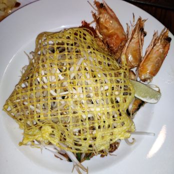 Shinsen Evanston - Pad thai - Sushi Bars Near Me - Evanston, Illinois