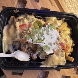 El Mil Tacos Food Truck - Asada Nachos