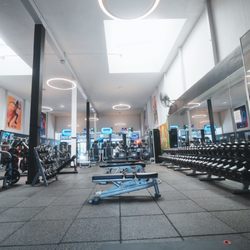 Live Fit Gym - Polk Street