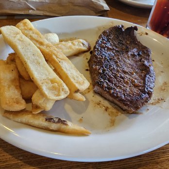 Cracker Barrel Old Country Store - Sirloin steak with onions and gravy, also a LOADED BAKED POTATO. They screwed up my order. - Southern Near Me - Aiken, South Carolina Cracker Barrel Old Country Store - Sirloin steak with onions and gravy, also a LOADED BAKED POTATO. They screwed up my order. - Southern Near Me - Aiken, South Carolina