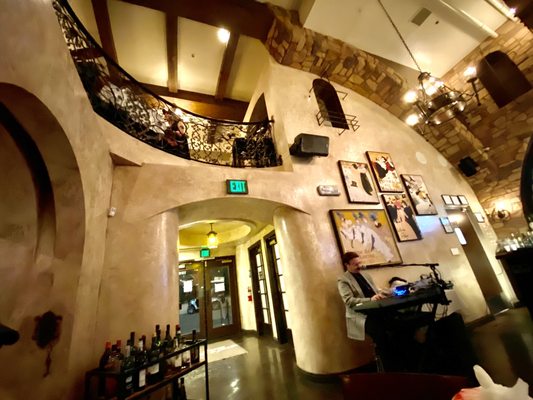 Mimi & Coco Bistro by null