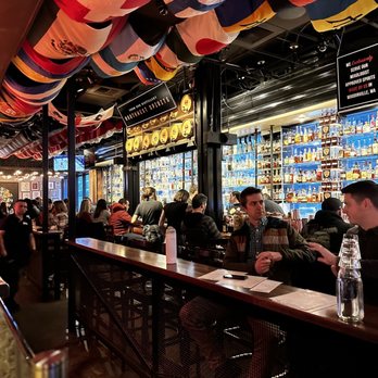 Von's 1000Spirits - Beautiful Bar - New American Near Me - Seattle, Washington Von's 1000Spirits - Beautiful Bar - New American Near Me - Seattle, Washington