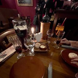 Sin Nombre - Tisch vorm essen ;-)