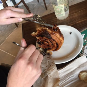 Urth Caffé - Orange - Sticky bun - Coffee & Tea Near Me - Orange, California