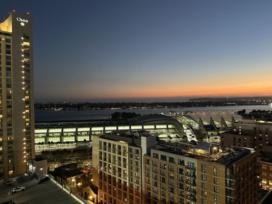 Altitude Sky Lounge by null