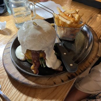 Bistrology - Ghost Butger - Breakfast & Brunch Near Me - Miramar Beach, Florida