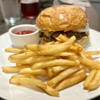 Oak Hill Post - Burger & fries - New American Near Me - Pittsburgh, Pennsylvania