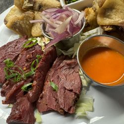 Leong’s Road House - Pupu platter