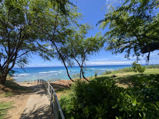 Diamond Head Beach Park by null