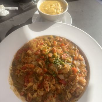 Maple Tree Inn - Crawfish Etouffee - Southern Near Me - Homewood, Illinois