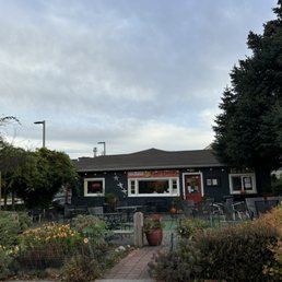 Cute spot in Langley. Open early! Cute spot in Langley. Open early!