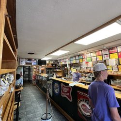 Bagel & Deli Shop