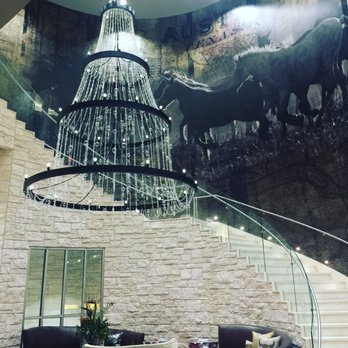 Archer Hotel Austin - Beautiful Lobby - Hotels Near Me - Austin, Texas Archer Hotel Austin - Beautiful Lobby - Hotels Near Me - Austin, Texas