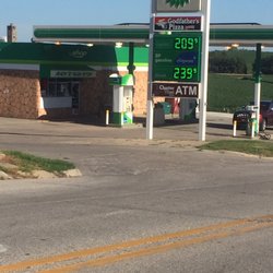 Andy's Quik Stop - Andy's Quik Stop convenience store with Godfathers Express