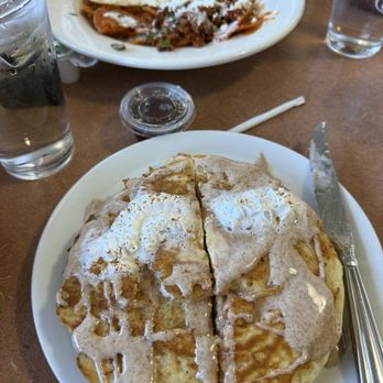 Ely’s Restaurant - Cinnamon Roll Pancakes - Breakfast & Brunch Near Me - Henderson, Nevada
