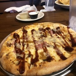 Hawaiian Barbecue Pizza