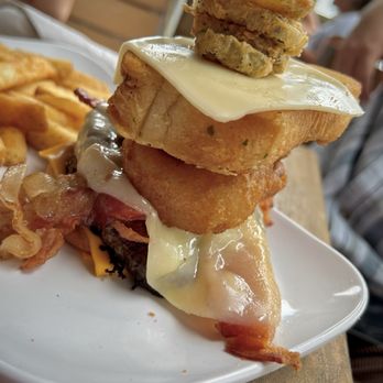 Harpoon Harry's Beachfront Restaurant - Monster Bacon Cheese Burger - Seafood Near Me - Panama City Bch, Florida