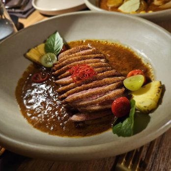 Lalyn - Roasted Duck Pineapple Curry. $34. Nice and spicy with good duck. Would recommend - Thai Near Me - New York, New York Lalyn - Roasted Duck Pineapple Curry. $34. Nice and spicy with good duck. Would recommend - Thai Near Me - New York, New York