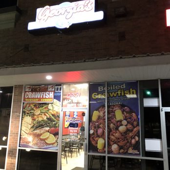 Georgia's Catfish Kitchen - Located in strip center near Walmart - Seafood Near Me - Humble, Texas